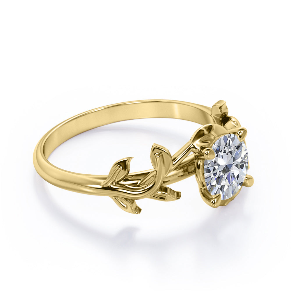 Solitaire 1 carat Round cut Moissanite prong style engagement ring yellow gold