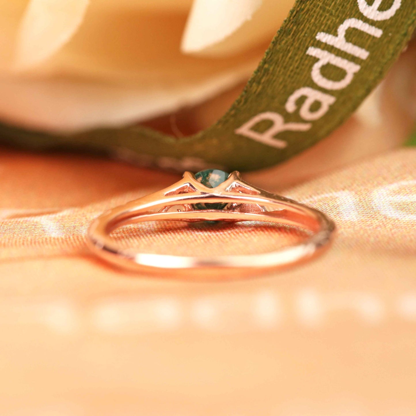 Delicate Scrollwork 0.5 carat Round Cut Moss Green Agate Split Shank Solitaire Ring for Women in Rose Gold