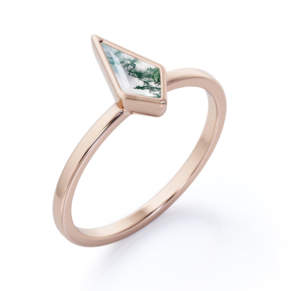 Single Stone 1 carat Kite shaped Moss Green Agate bezel solitaire engagement ring in Rose gold