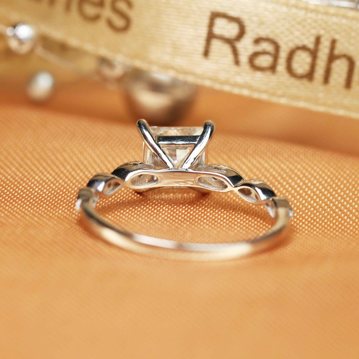 Artdeco Vintage 1.1 carat square princess cut Moissanite Engagement Ring in White Gold