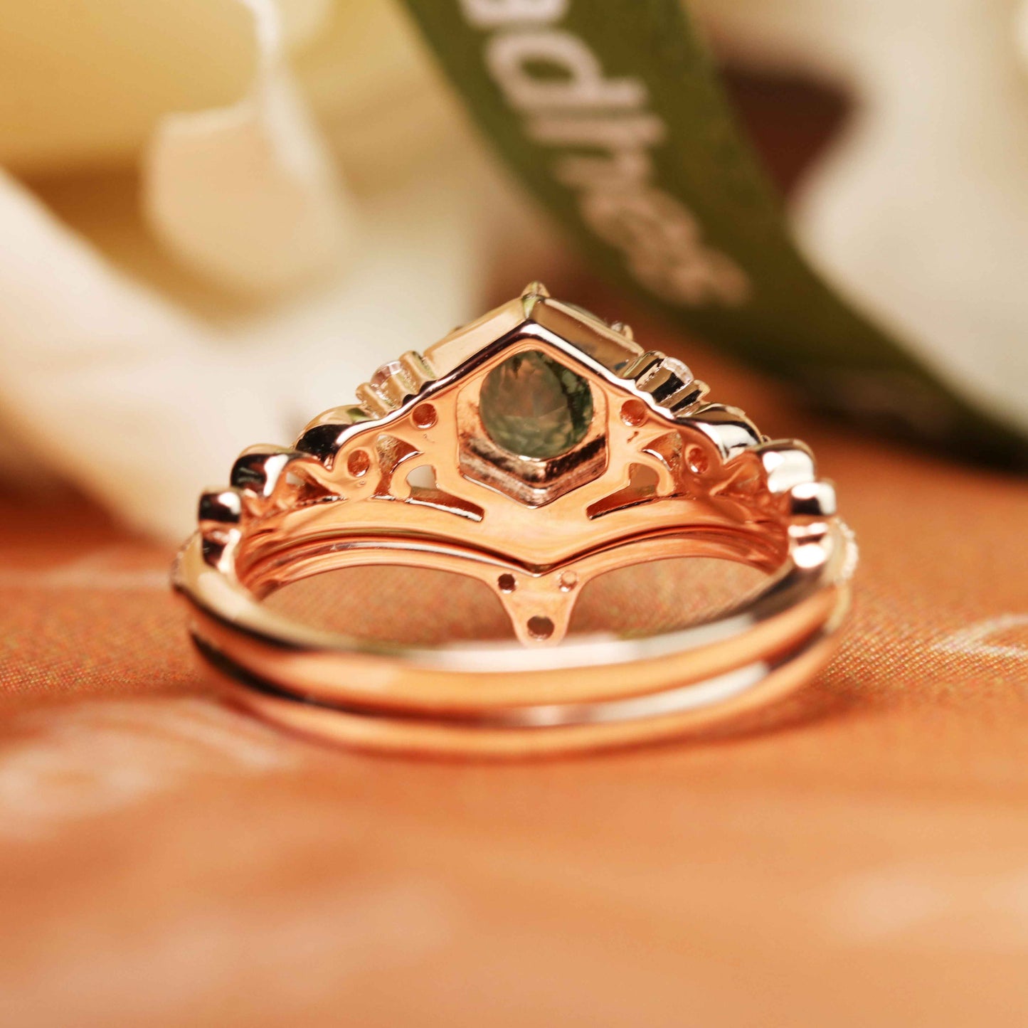 Filigree Chevron Tiara 0.6 carat Round Cut Moss Green Agate and Diamond Wedding Ring Set in Rose Gold
