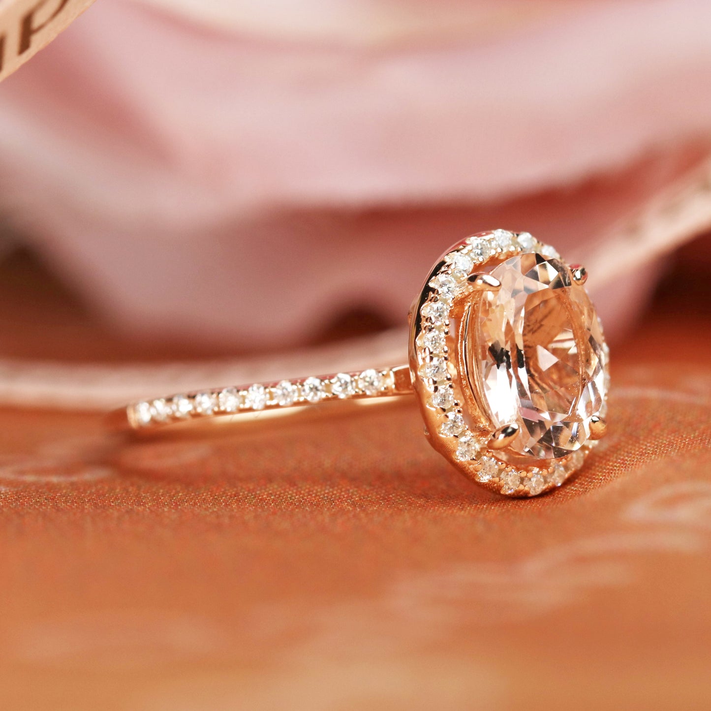 Sale Popular 1.5 carat peach pink Morganite with Diamond Halo Wedding Engagement Ring for Women