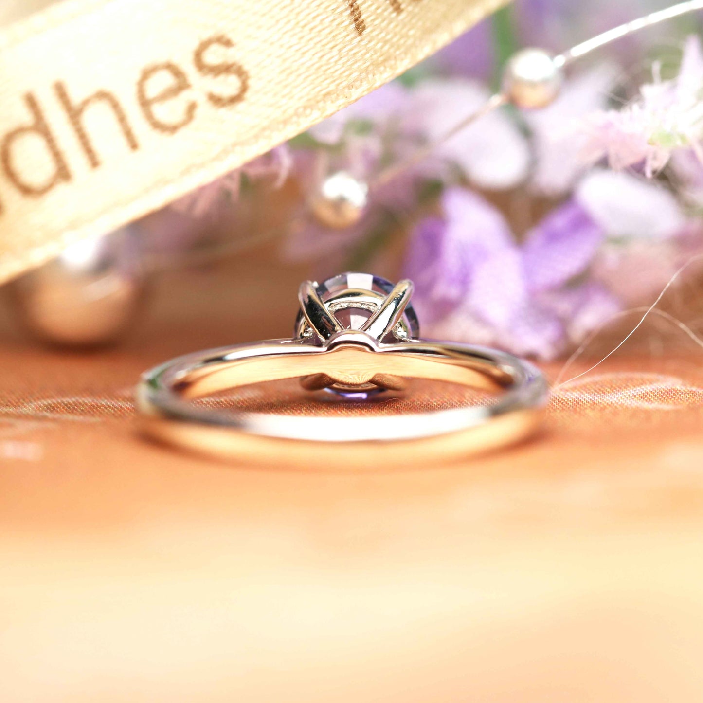 Simple Classic 1 carat Round Cut Alexandrite Solitaire Wedding Ring in White Gold