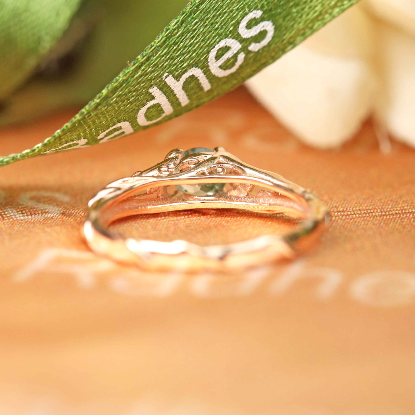 0.55 carat Round Cut Moss Green Agate and Diamond Split Shank Floral Vine Engagement Ring in Rose Gold