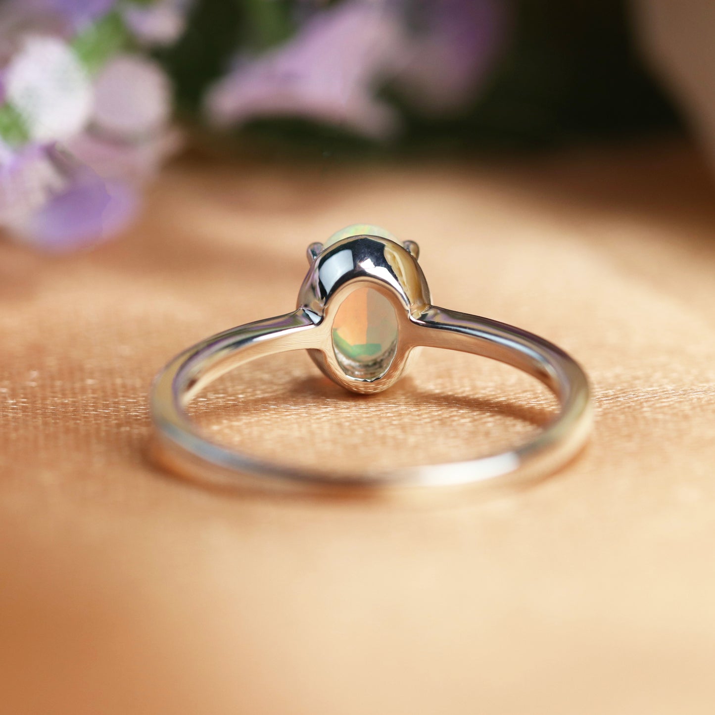 Sale Popular 1 Carat Fire Opal with Diamond Solitaire Wedding Engagement Ring for Women