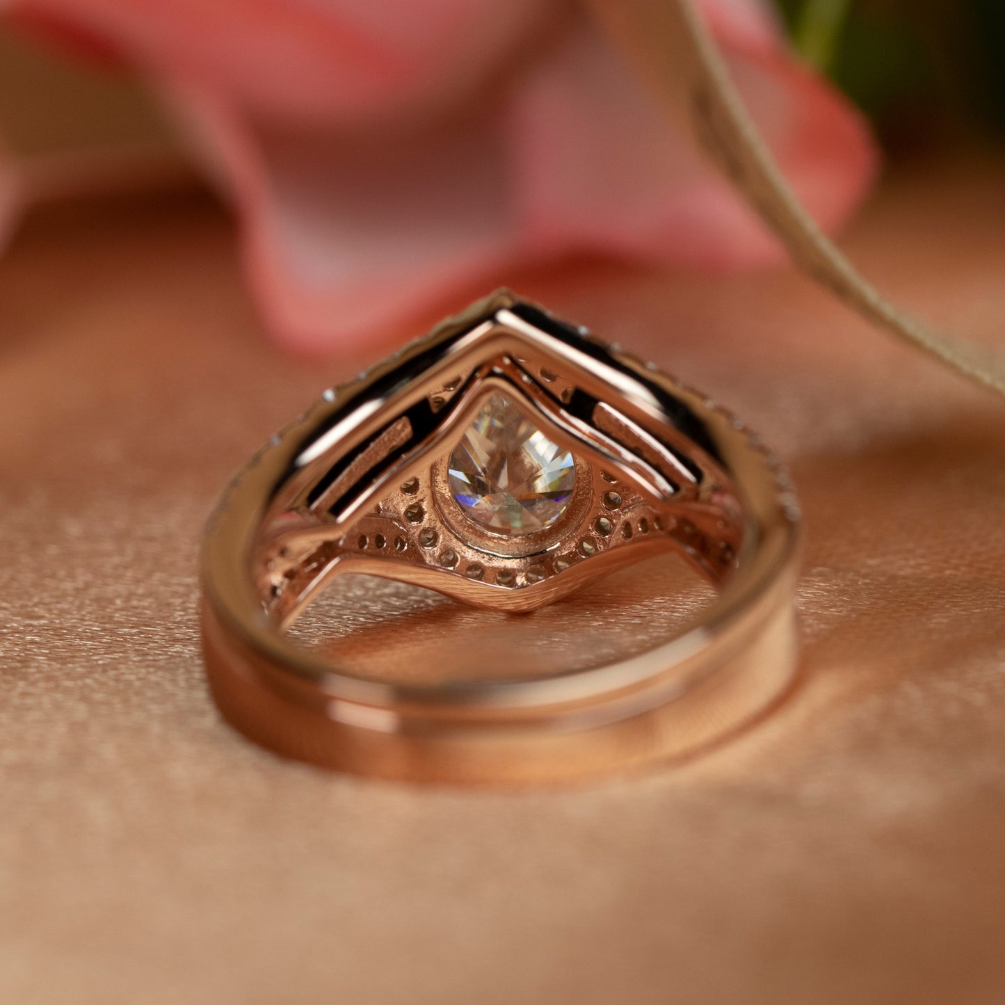 Vintage milgrain 1.75 carat pear shape Moissanite milgrain Wedding Ring Set in Rose Gold