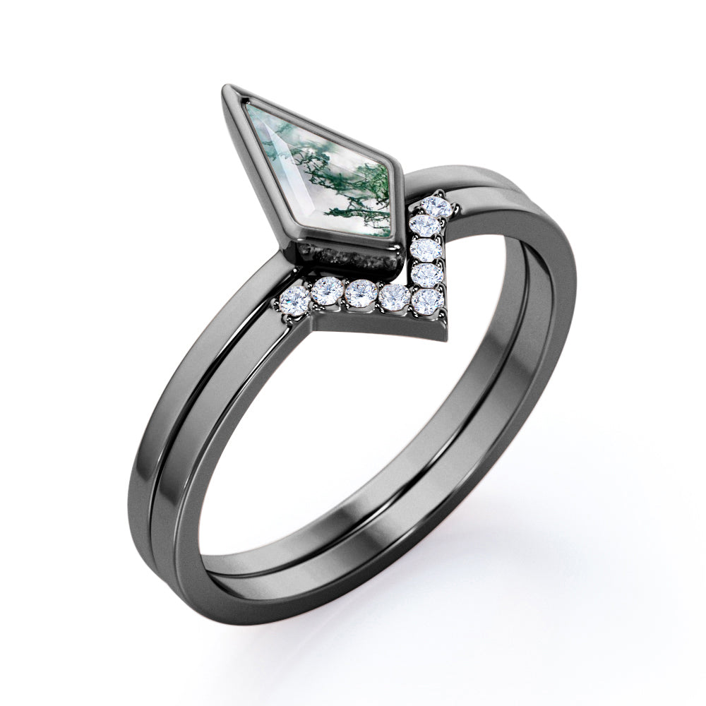 Contoured Bezel 1.15 carat Kite shaped Moss Green Agate and diamond antique Bridal set for women in Black gold