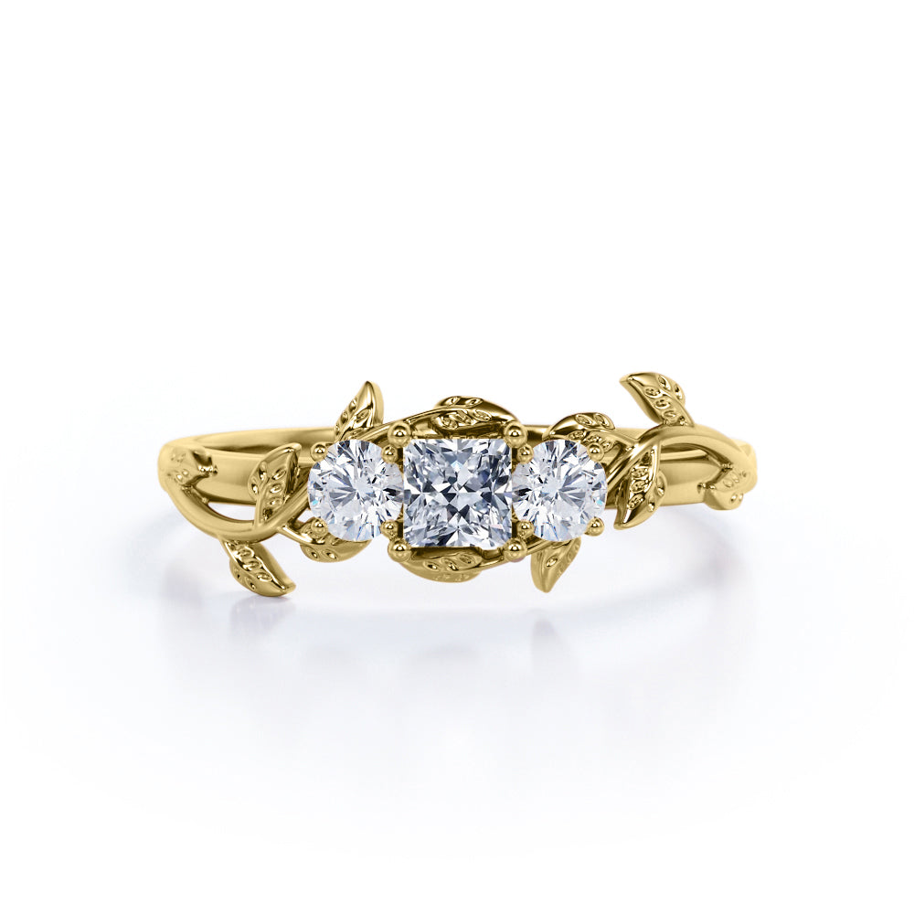 Past Present Future 0.49 carat Branch leaf inspired Princess cut Diamond Engagement ring in Gold