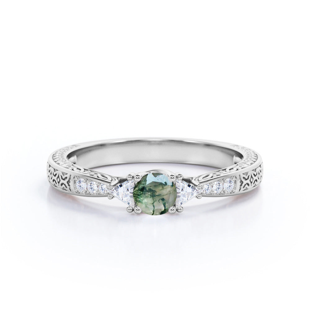 Triple trillion 0.75 carat Round cut Moss Green Agate and diamond filigree engagement ring in Rose gold