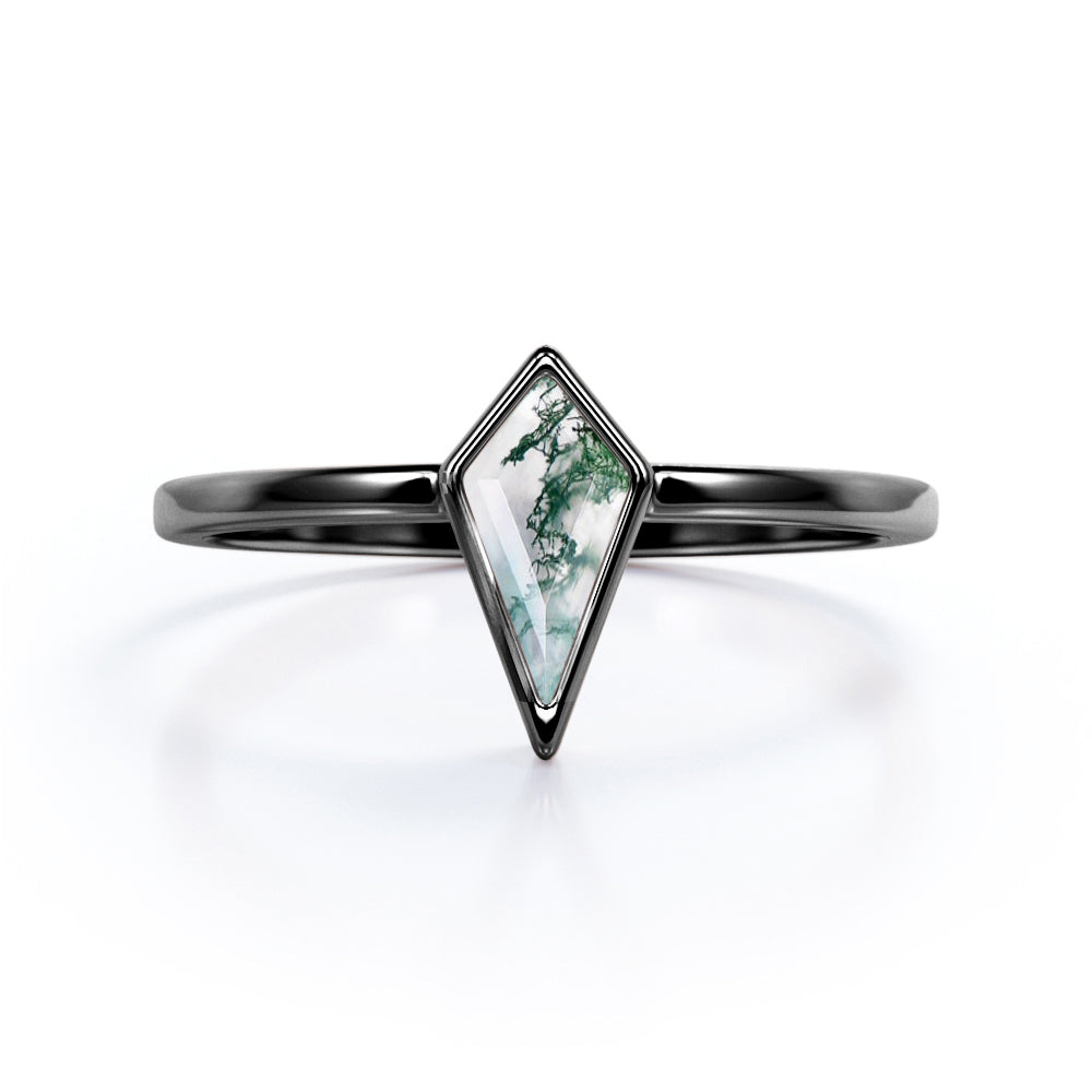Single Stone 1 carat Kite shaped Moss Green Agate bezel solitaire engagement ring in Rose gold
