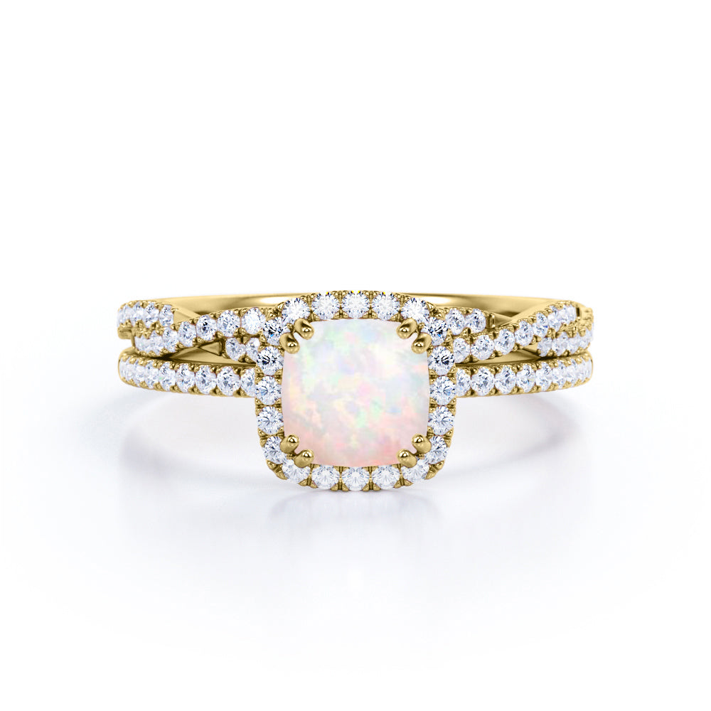 Vintage 1.6 carat Cushion cut Fire Opal and diamond Twisted infinity Wedding ring set in White gold