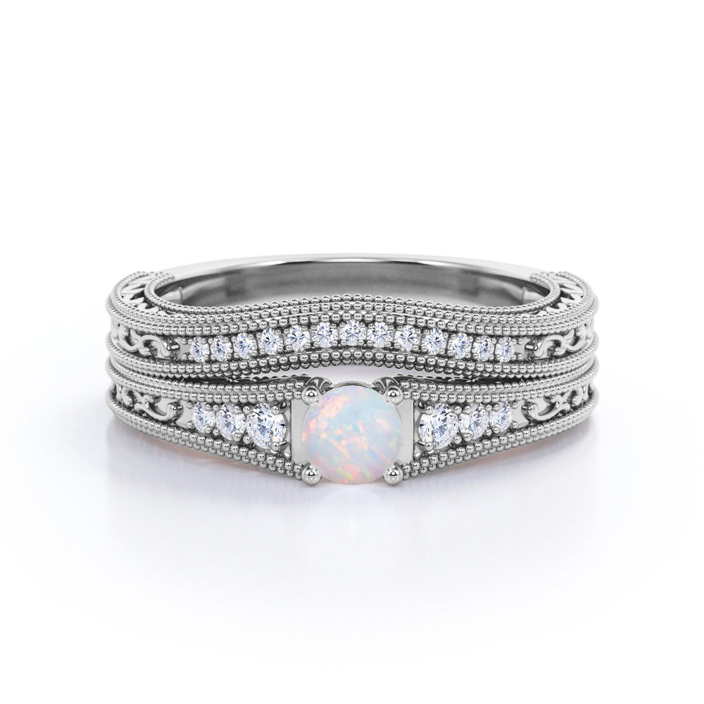 Tapered setting Filigree 1.20 carat Round cut Australian Boulder opal and diamond vintage milgrain Bridal set in Yellow gold