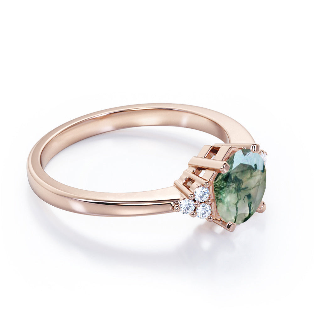 Tapered 7 stones 1.1 carat Round cut Moss Green Agate and diamond engagement ring in White gold