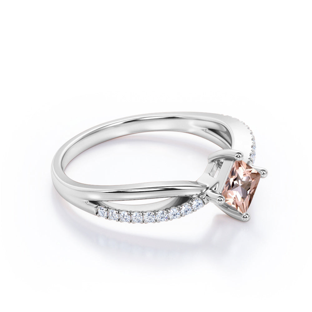Exquisite 1.25 carat Princess cut Morganite and diamond - compass prong setting - Split Shank engagement ring for women