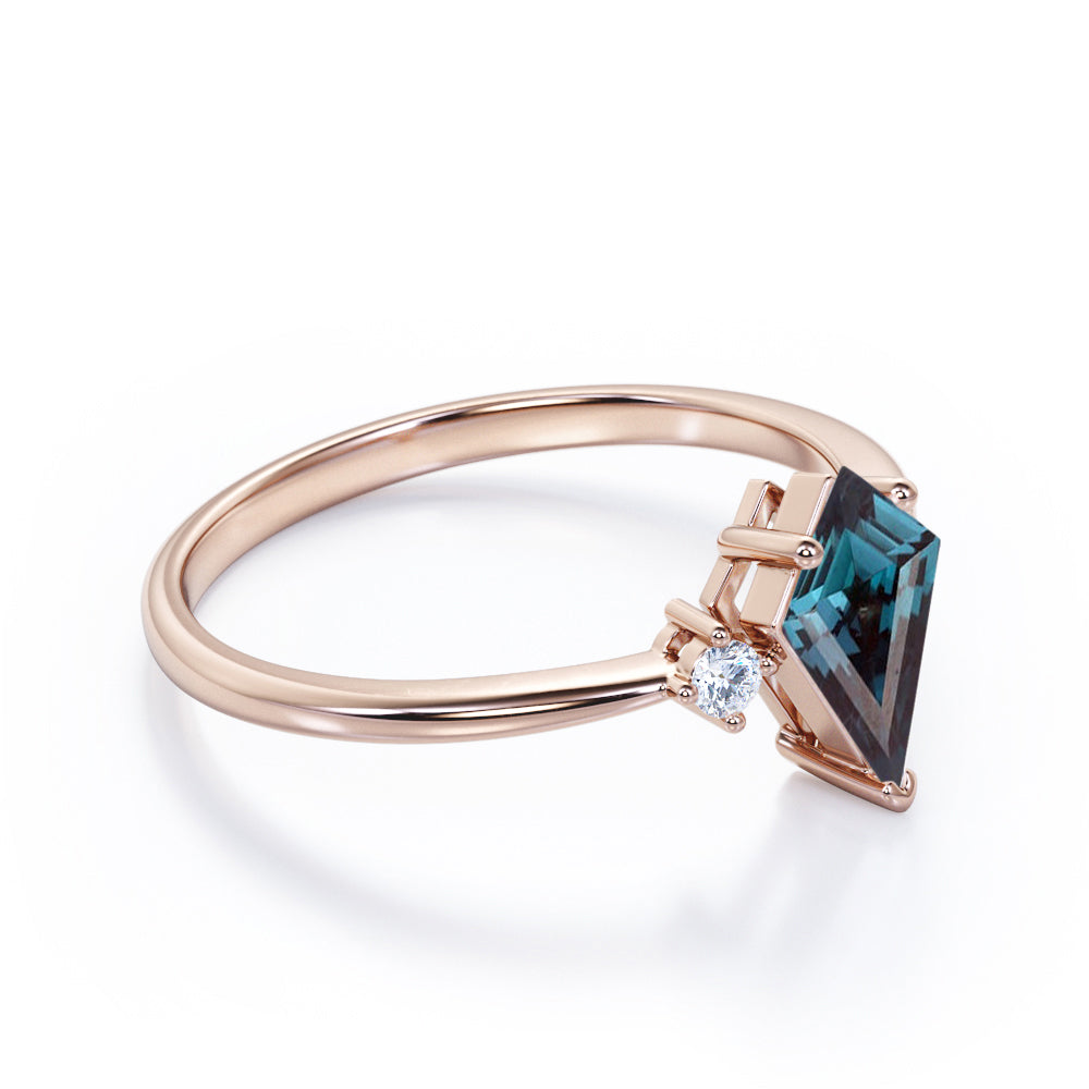 Triple stone 1 carat Kite shaped Alexandrite and diamond classic art deco engagement ring in Rose gold