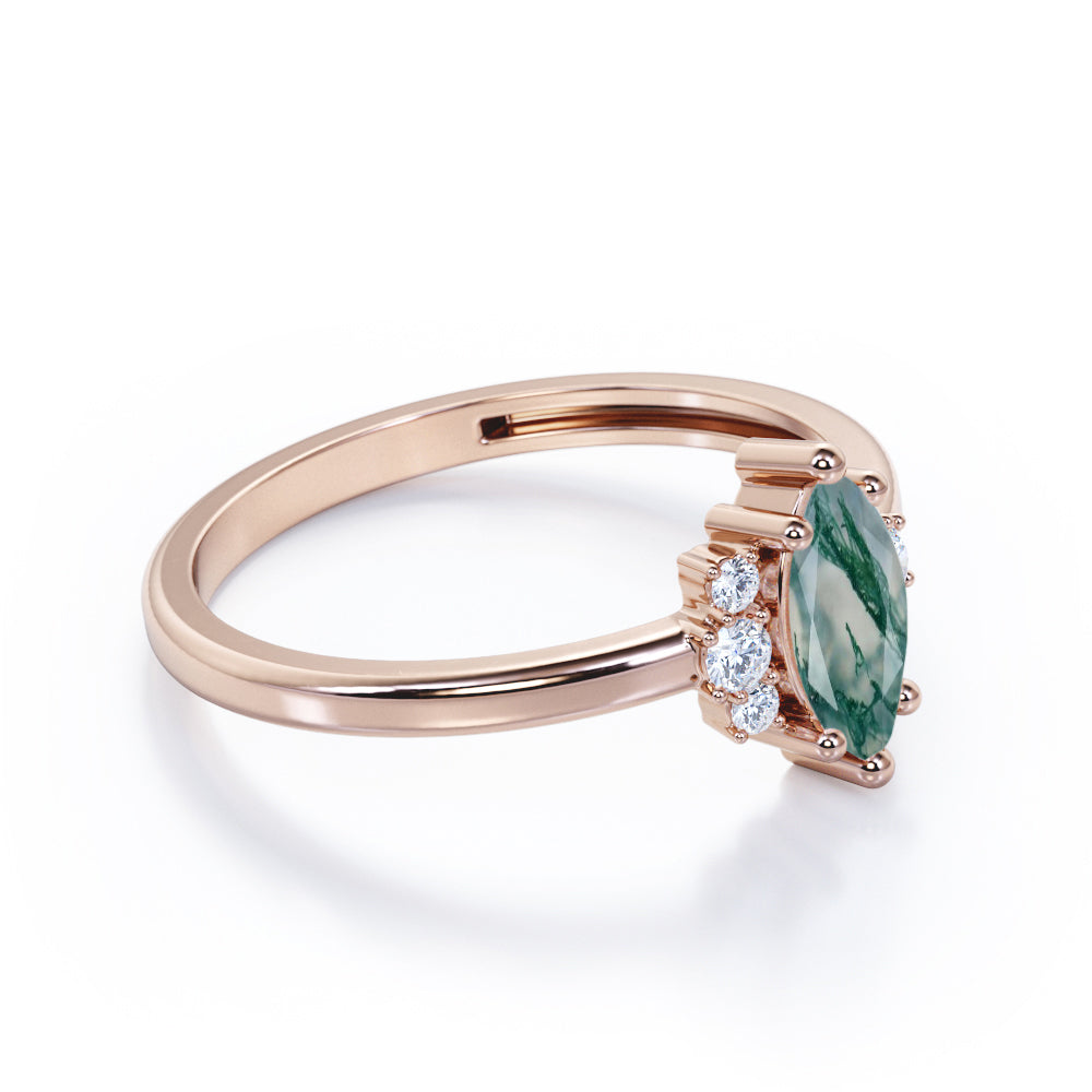 Floral 7 stones 1.25 carat Moss Agate and diamond engagement ring in Black gold