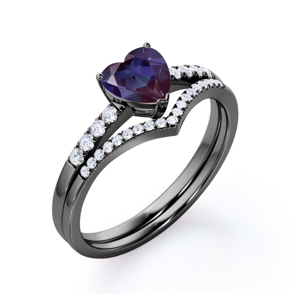 Authentic art deco 1.3 carat Heart shaped Lab Made Alexandrite and diamond contoured wedding ring set in Rose gold