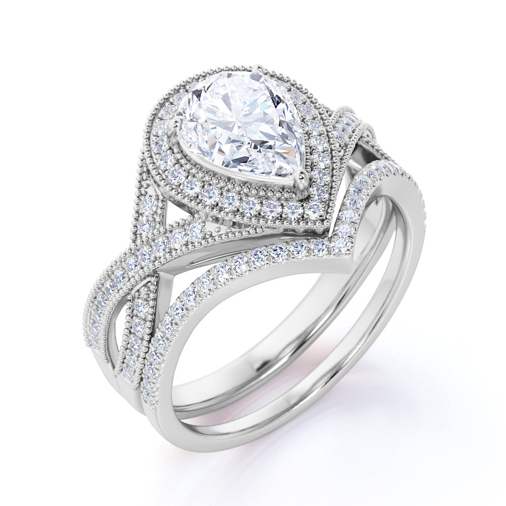 Vintage milgrain 1.75 carat pear shape Moissanite milgrain Wedding Ring Set in Rose Gold