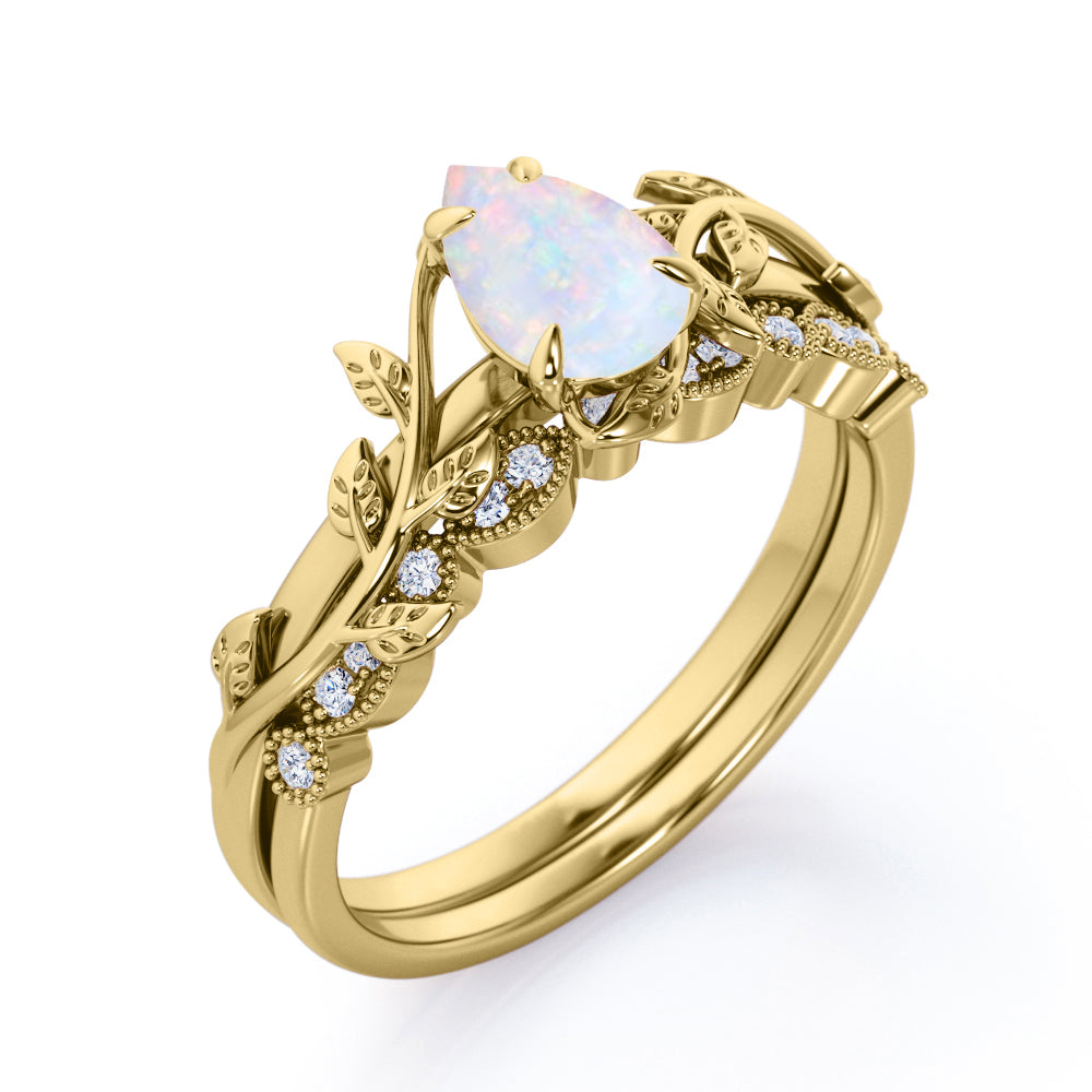 Art deco 1.15 carat Nature-inspired Pear cut Solid welo Opal with half-pave milgrain diamond Wedding ring set for women