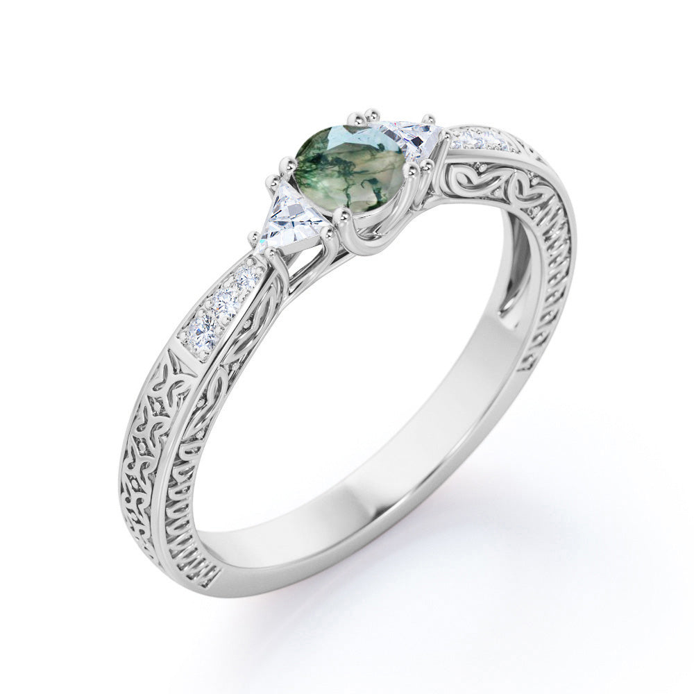 Triple trillion 0.75 carat Round cut Moss Green Agate and diamond filigree engagement ring in Rose gold