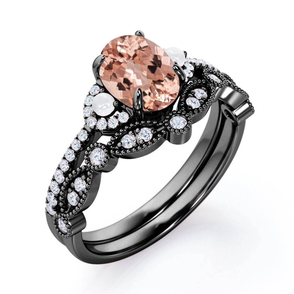 Milgrain Décor 1.75 carat Oval Shaped Morganite and diamond antique art deco wedding ring set in Rose gold