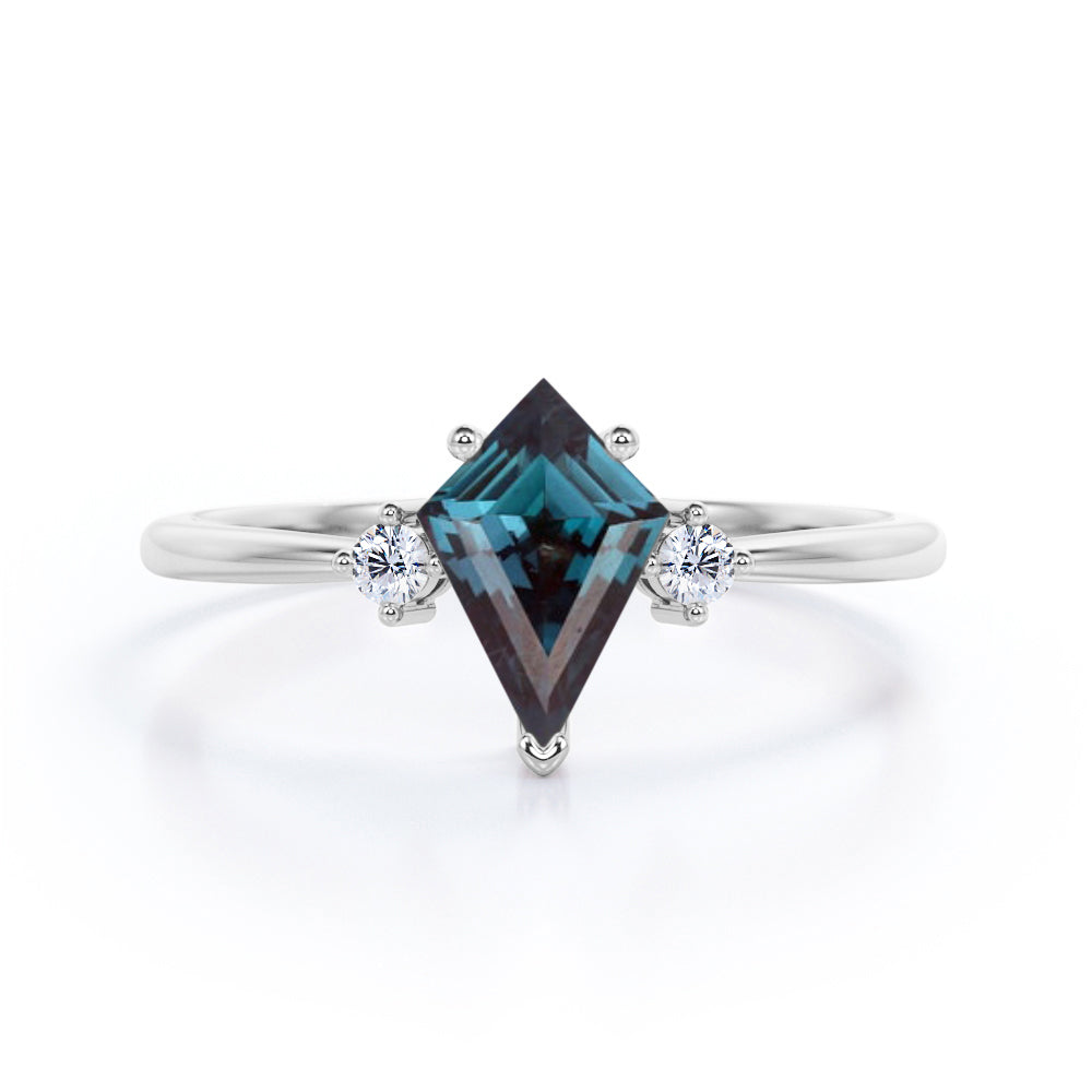 Triple stone 1 carat Kite shaped Alexandrite and diamond classic art deco engagement ring in Rose gold