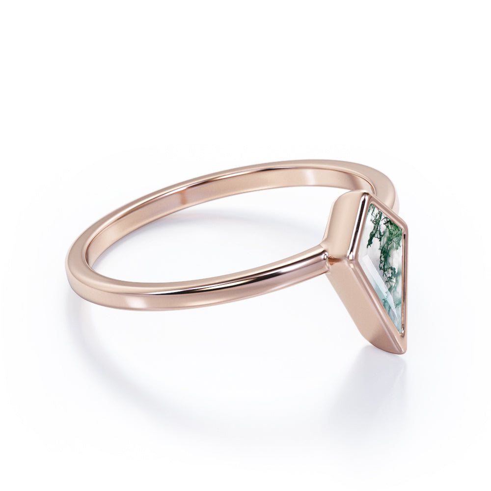 Single Stone 1 carat Kite shaped Moss Green Agate bezel solitaire engagement ring in Rose gold