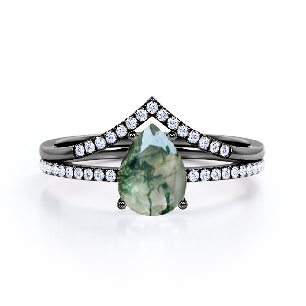 Stylish Contoured 1.35 carat Tear drop shaped Moss Agate and diamond chevron crown Bridal set for women in Black gold