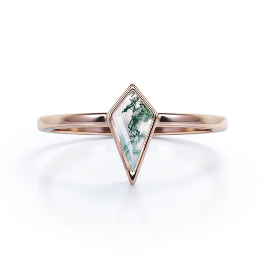 Single Stone 1 carat Kite shaped Moss Green Agate bezel solitaire engagement ring in Rose gold