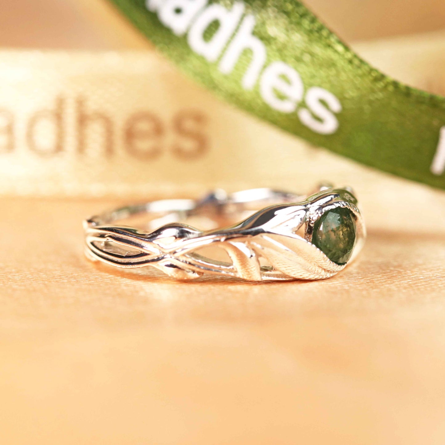 Nature-inspired 1 carat Round Cut Moss Green Agate Leafy Single Stone Engagement Ring in White Gold