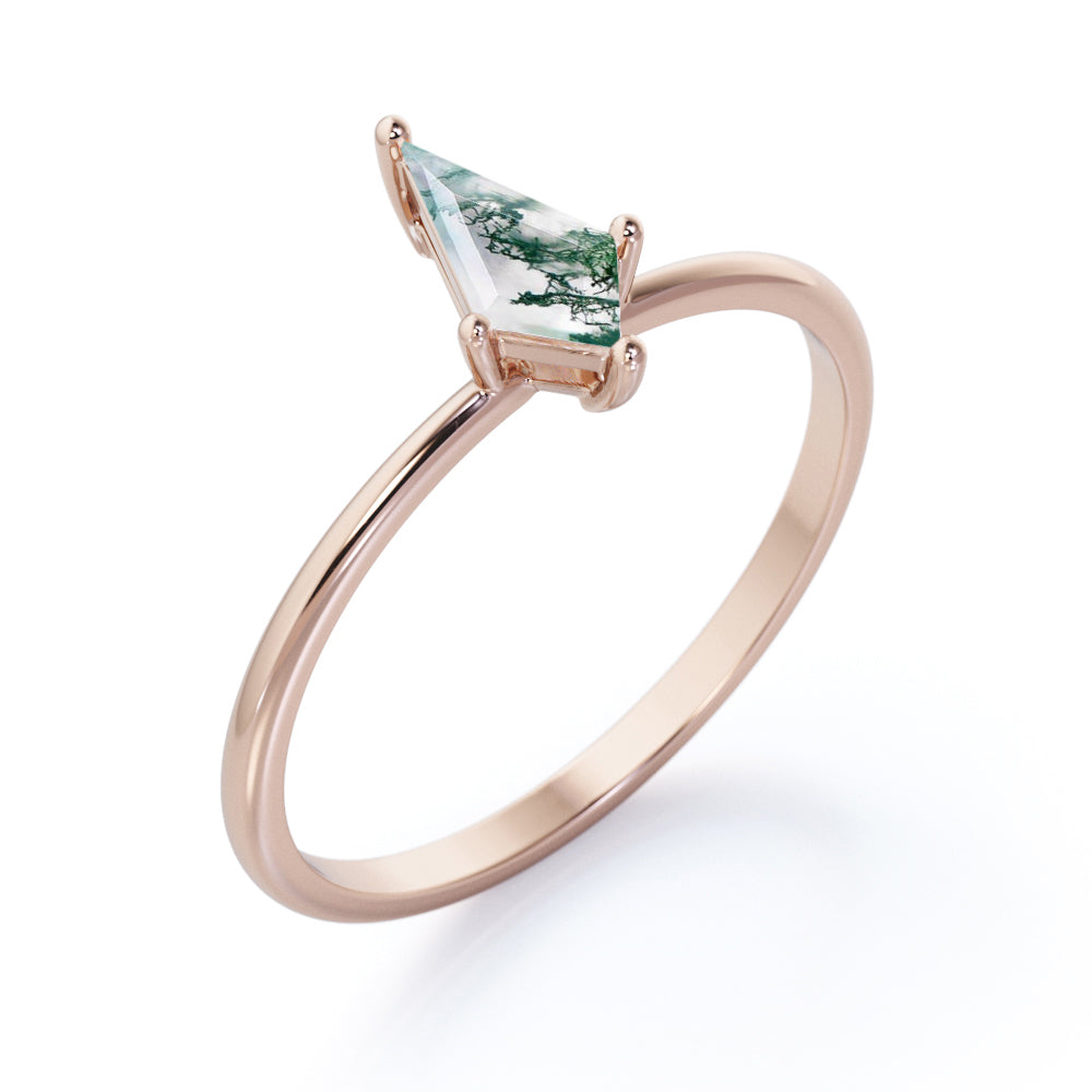 Elegant Solitaire 1 carat Kite shaped Moss Green Agate dainty style anniversary ring in Rose gold