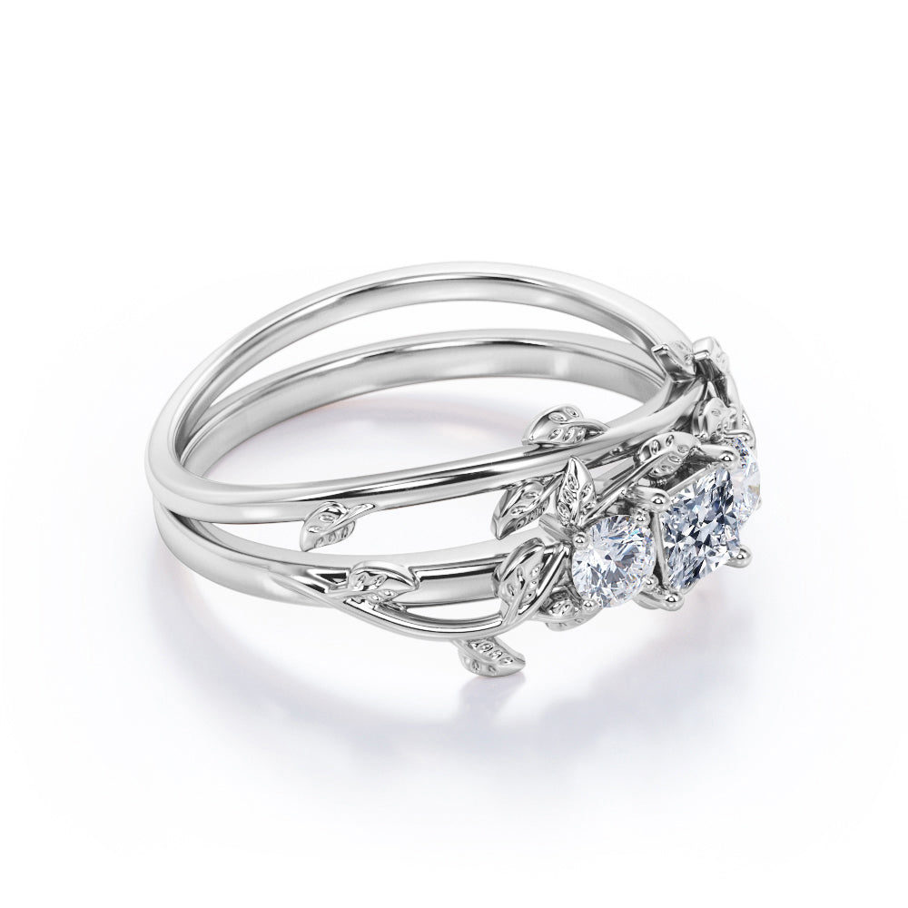 Trilogy Nature-inspired 0.49 carat Princess cut Diamond Engagement ring - Forest ring in Gold
