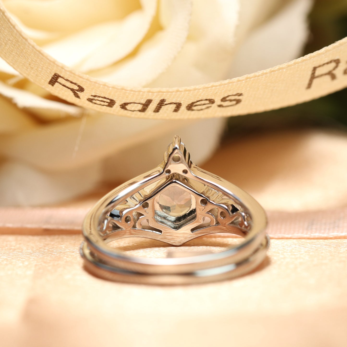 Vintage milgrain 0.55 carat Round cut Rainbow Moonstone and Diamond Bridal Wedding Set in Gold