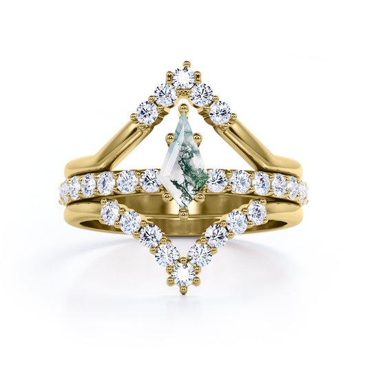 Artistic Chevron 1.45 carat Kite shaped Moss Green Agate and diamond trio wedding ring set in Yellow gold