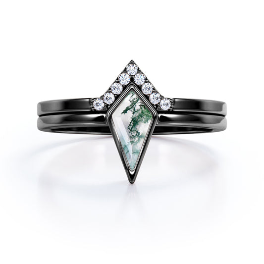 Contoured Bezel 1.15 carat Kite shaped Moss Green Agate and diamond antique Bridal set for women in Black gold