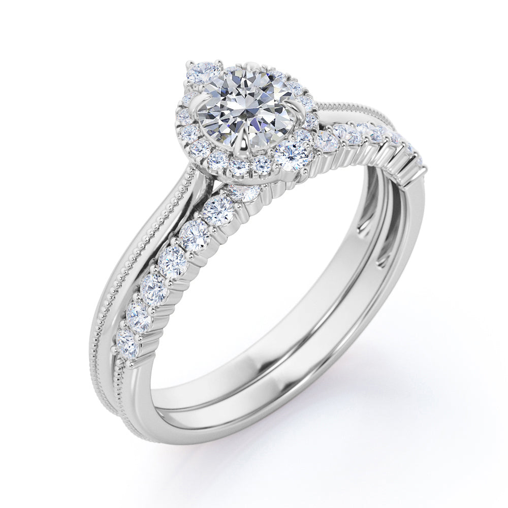 Exquisite Milgrain Halo 0.83 carat Round cut Brillaint diamond-shared prong setting Bridal wedding set in Gold