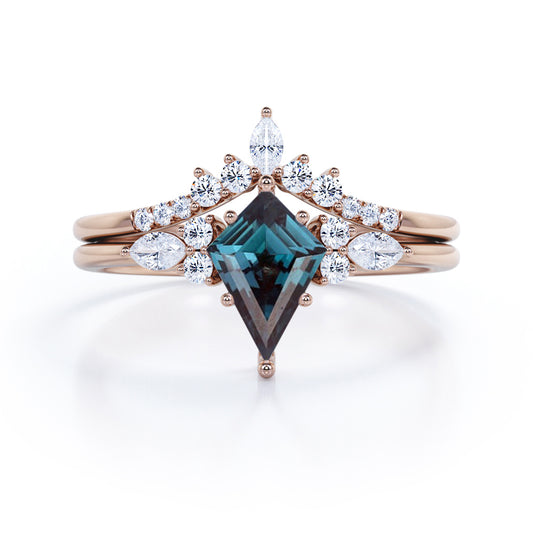 Artdeco 1.25 carat Kite shaped Synthetic Alexandrite and diamond crown tiara inspired wedding ring set in Rose gold