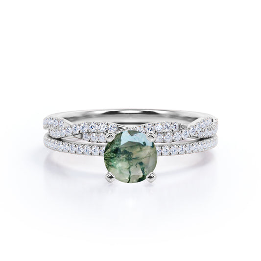 Elegant 1.50 carat Round cut 4 Prong Moss Green Agate and diamond Infinity Wedding ring set in White gold