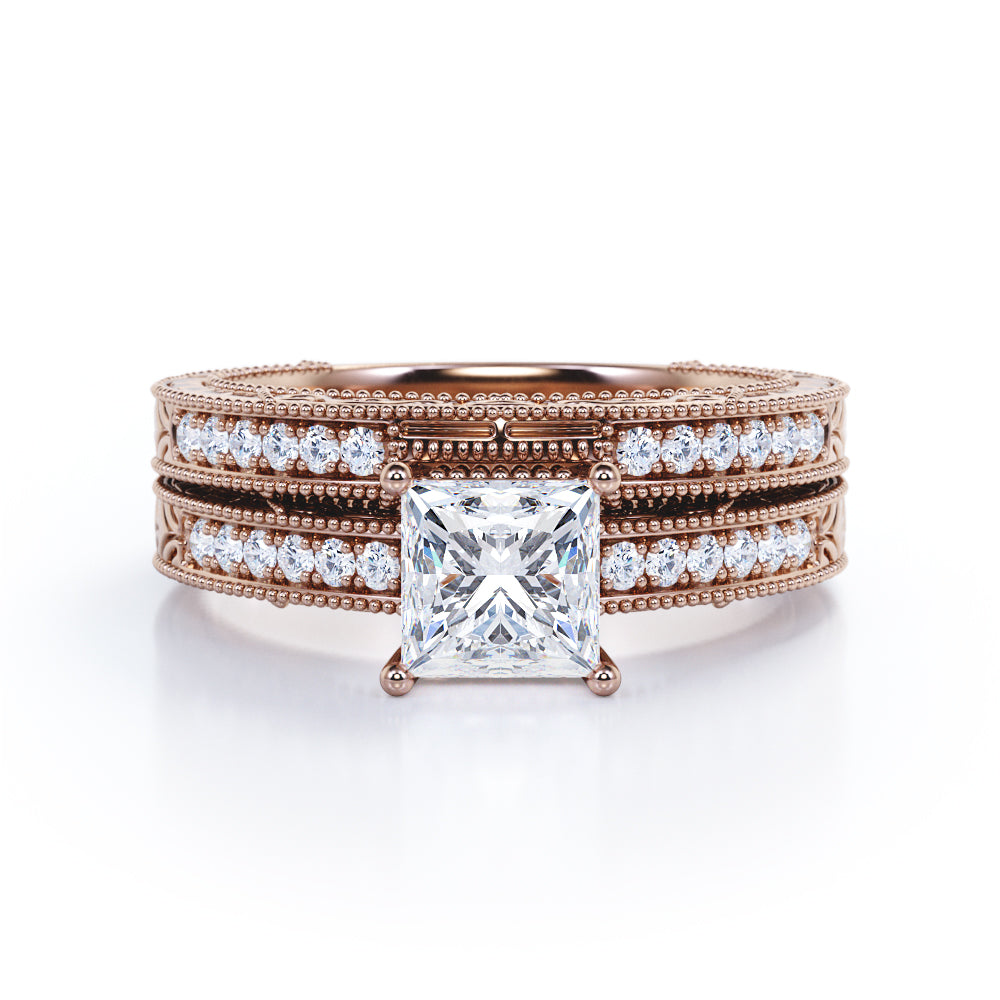 Elegant 0.69 carat Princess cut Diamond Filigree Vintage Half eternity Wedding ring set in Gold