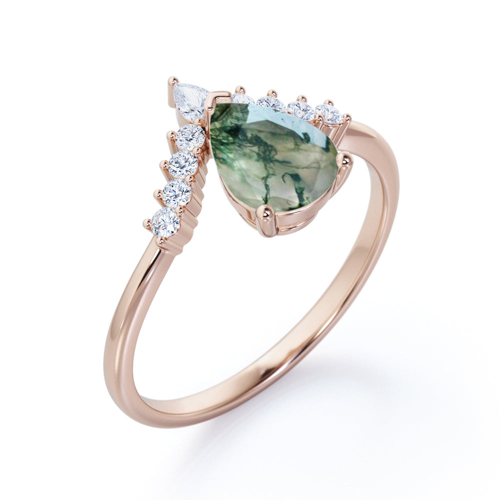 Art deco V-shaped 1.15 carat tear drop shaped Moss Agate and diamond tiara inspired promise ring in Black gold