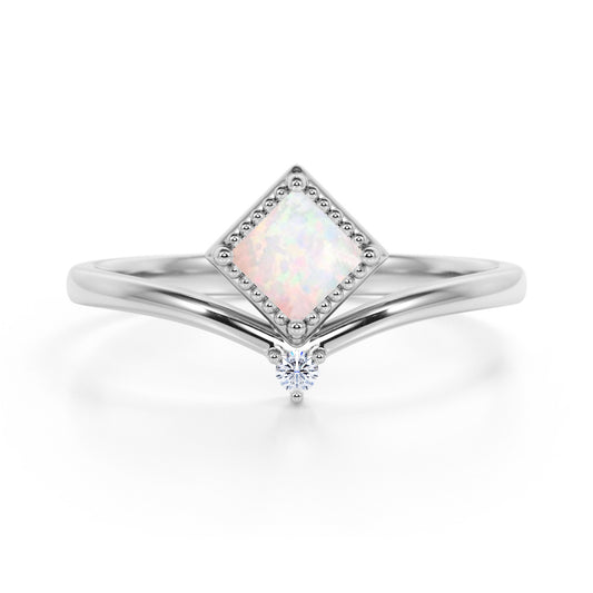 White-1 opal