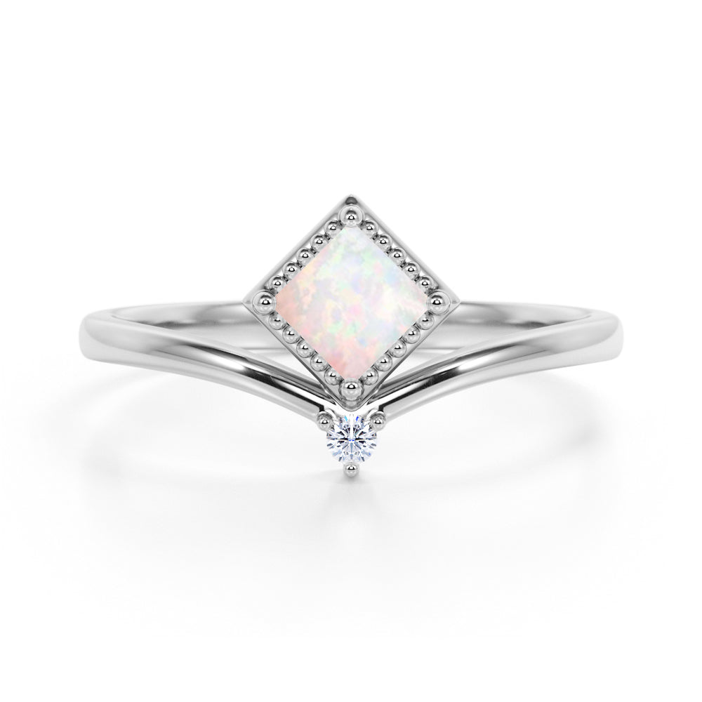 White-1 opal