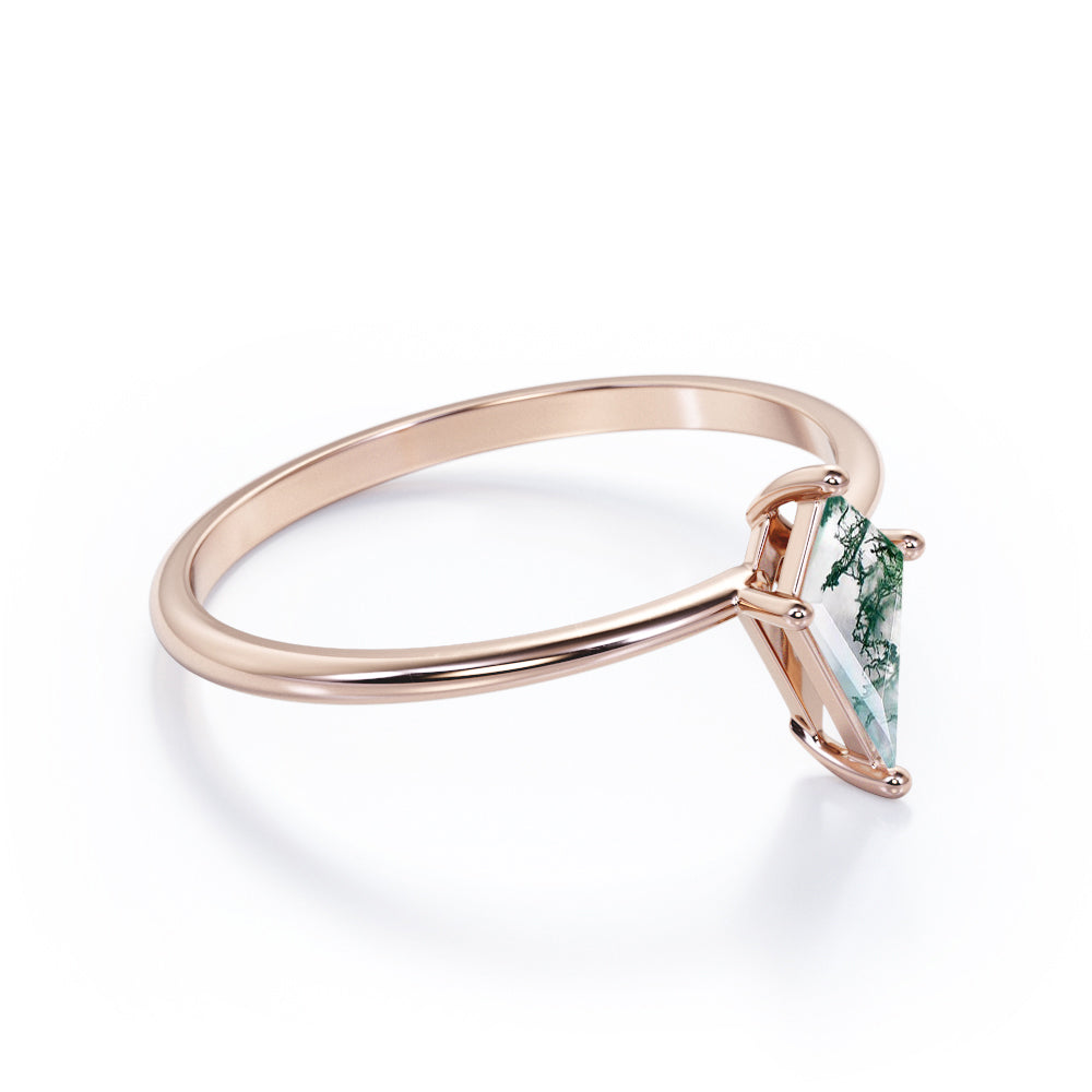 Elegant Solitaire 1 carat Kite shaped Moss Green Agate dainty style anniversary ring in Rose gold