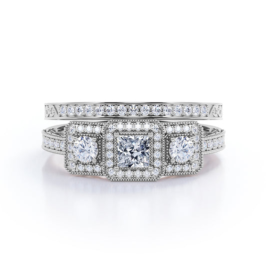 Antique Trio stone 1.5 carat Princess cut Diamond Edwardian art deco engagement ring set for women in Gold